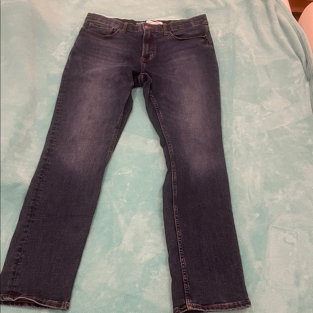 Old Navy 360 degree stretch Slim jeans size 34x32 - Picture 4 of 5